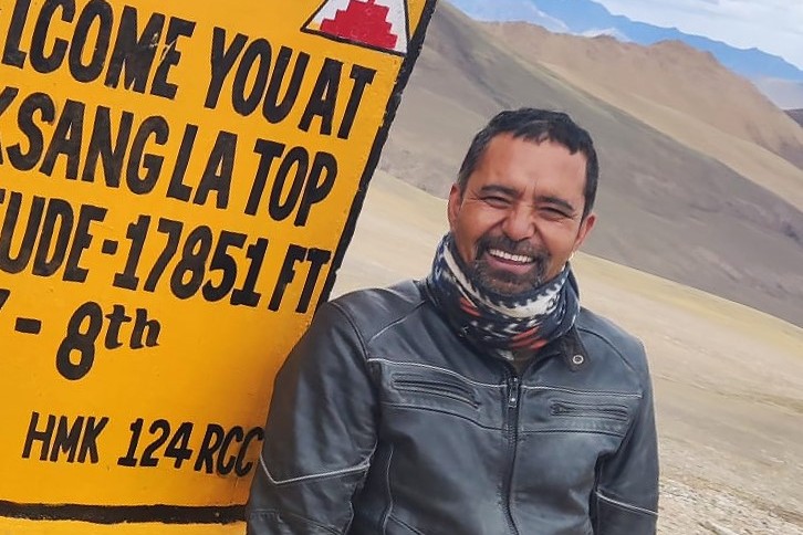 Thinley, guide moto royal Enfield au Ladakhavec Himalayan Bikers