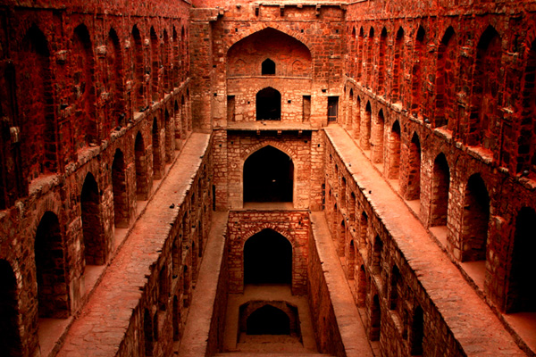 Agrasen Ki Baoli, Puit à degré à Delhi - Voyage moto au coeur du Ladakh, Inde, Himalaya