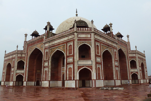 Humayuna tombe à Delhi - Stupa au col du Kumzum La - Voyage moto en Inde