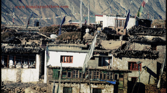 Village de Nako au Spiti - Voyage moto du Kinnaur au Spiti, Himachal pradesh, Inde, Himalaya