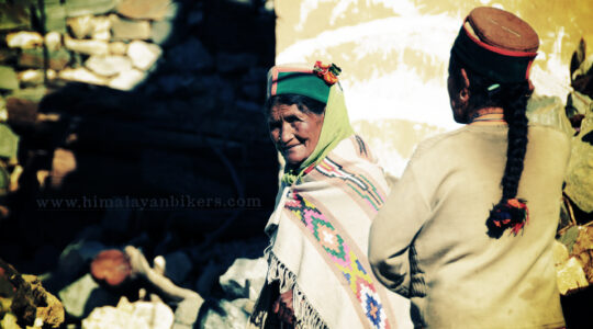 Femme du Spiti - Voyage moto du Kinnaur au Spiti, Himachal pradesh, Inde, Himalaya