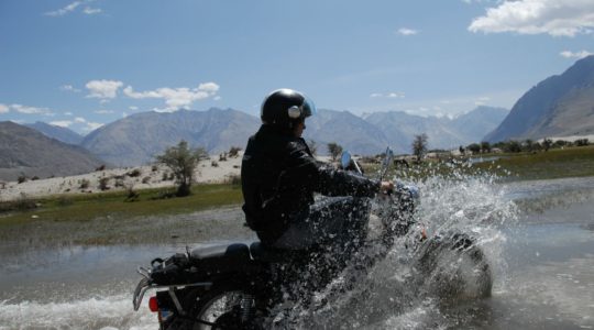 Vallée de la Nubra en Royal Enfield - Voyage à moto Transhimalayenne et Ladakh, Inde, Himalaya