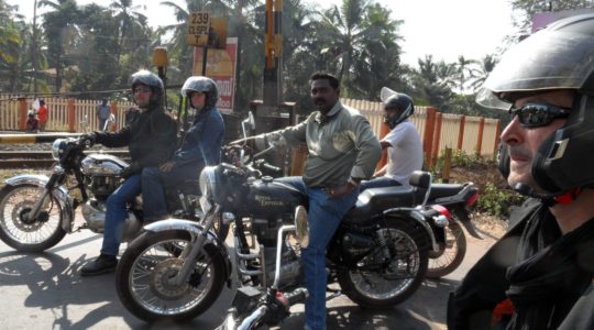 road-trip-moto-voyage-inde-sud-royal-enfield-kerala-karnataka-tamil-nadu-passage-niveau