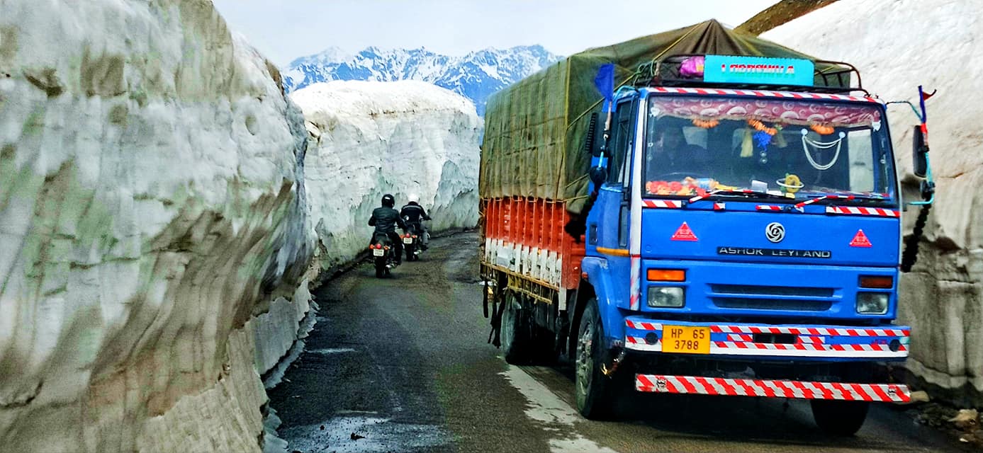 Rohtang pass - Road trip moto Transhimalayenne - Inde Ladakh