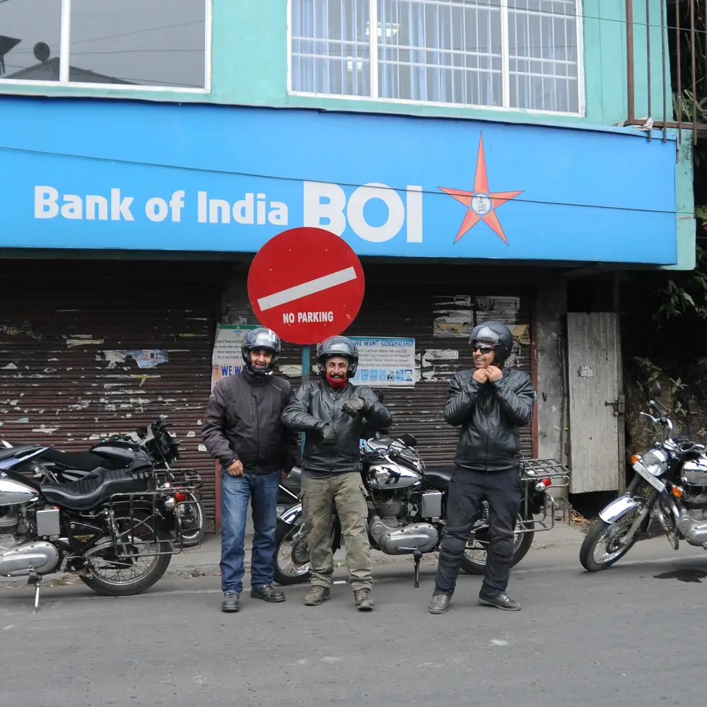 road-trip-moto-royal-enfield-himalaya-sikkim-darjeeling-team-himalayan-bikers (8)