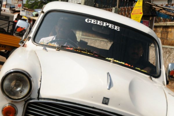 road-trip-moto-voyage-inde-sud-royal-enfield-kerala-karnataka-tamil-nadu-ambassador