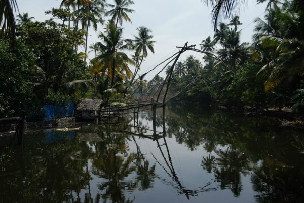 road-trip-moto-voyage-inde-sud-royal-enfield-kerala-karnataka-tamil-nadu-carrelet-peche-chinois