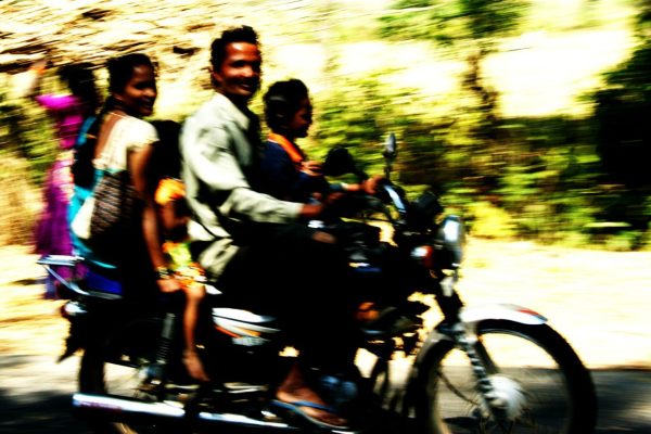 road-trip-moto-voyage-inde-sud-royal-enfield-kerala-karnataka-tamil-nadu-famille