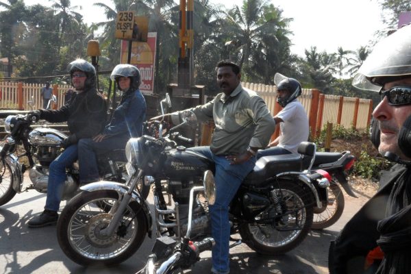 road-trip-moto-voyage-inde-sud-royal-enfield-kerala-karnataka-tamil-nadu-passage-niveau