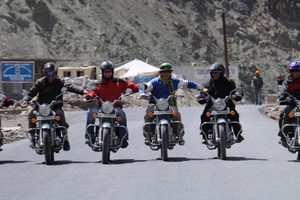 Voyage moto en Inde Himalaya - Minitrip au Ladakh en Royal Enfield